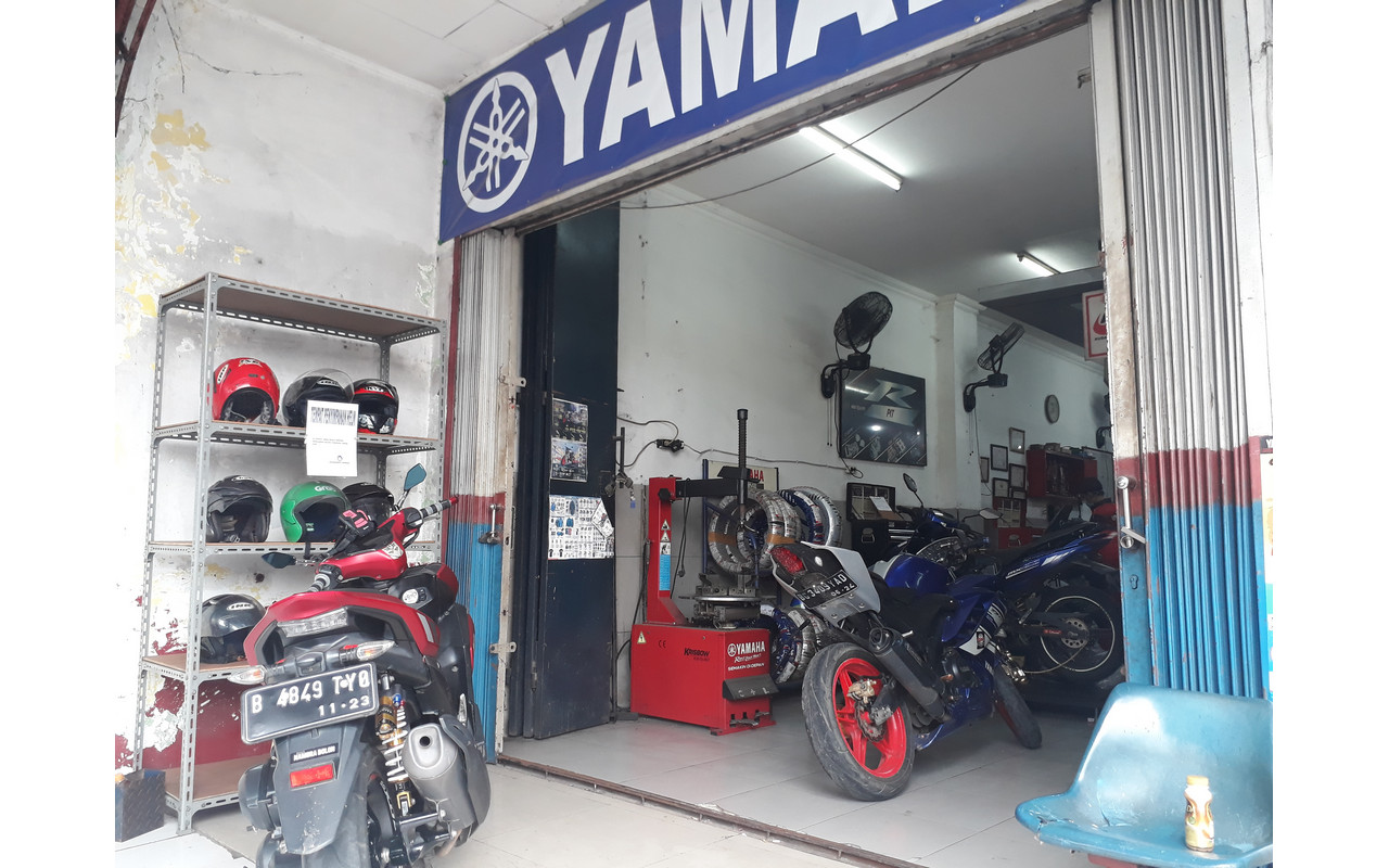 Bengkel Dealer Yamaha Putra Cikarang Jalan Cibarusah Cikarang Selatan